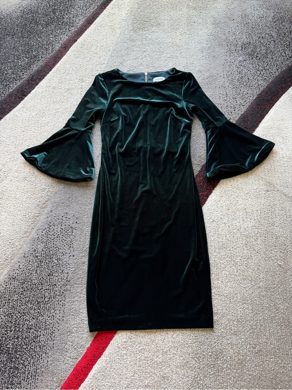 Calvin Klein Forrest Green Bell Sleeve Velvet Sheath Dress
